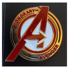 Marvel's Avengers - Honorary Avenger fém kitűző